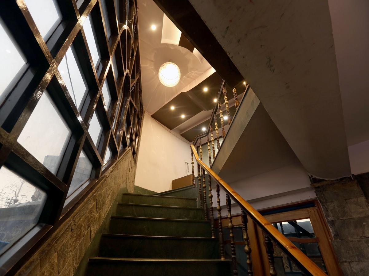 Oyo 3538 Hotel Mahamaya Шимла Екстериор снимка