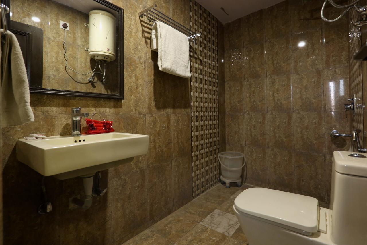 Oyo 3538 Hotel Mahamaya Шимла Екстериор снимка